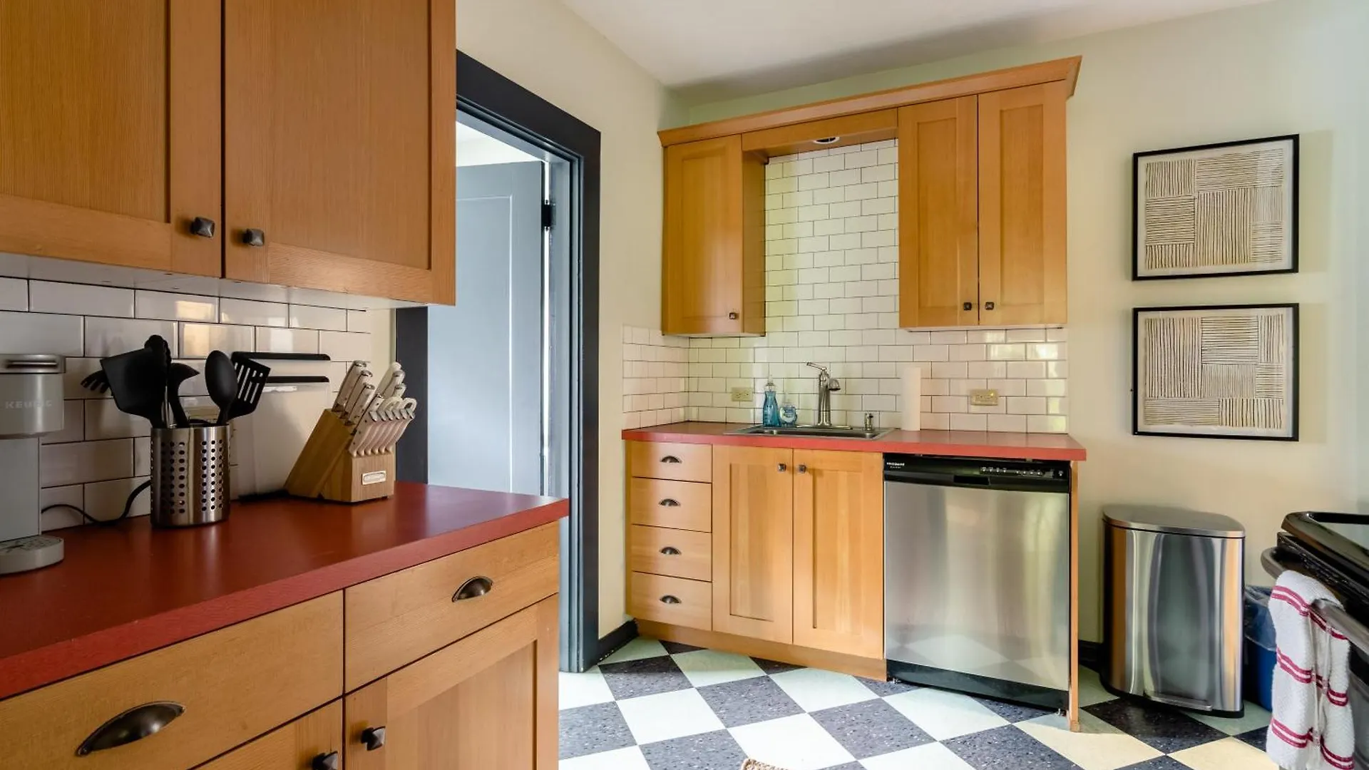 Stay Portland - Moab Vibes In Pdx- Walk To Local Coffee & Food Holiday home