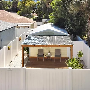  Apartment Comfortable Private In Tampa: Romantic. United States